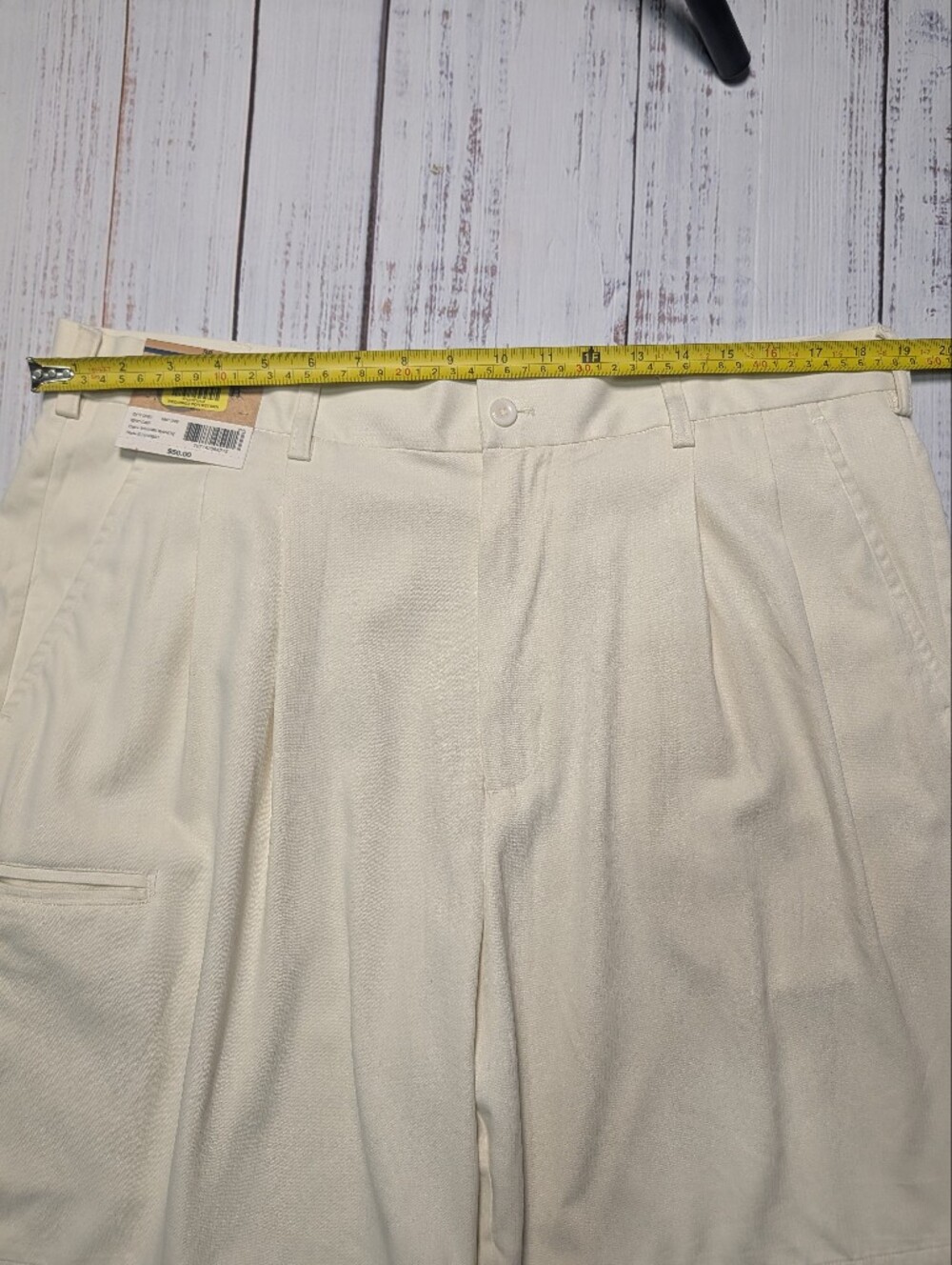 Roundtree & Yorke Caribbean Silk Shorts Cream Size 38 NWT - Picture 10 of 13